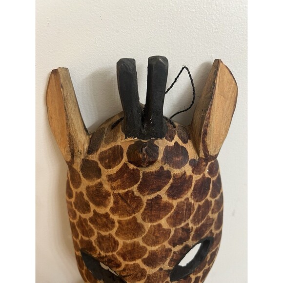 VINTAGE HAND CARVED WOOD GIRAFFE HEAD TRIBAL MASK WALL ART Approximately 15” - Picture 5 of 16